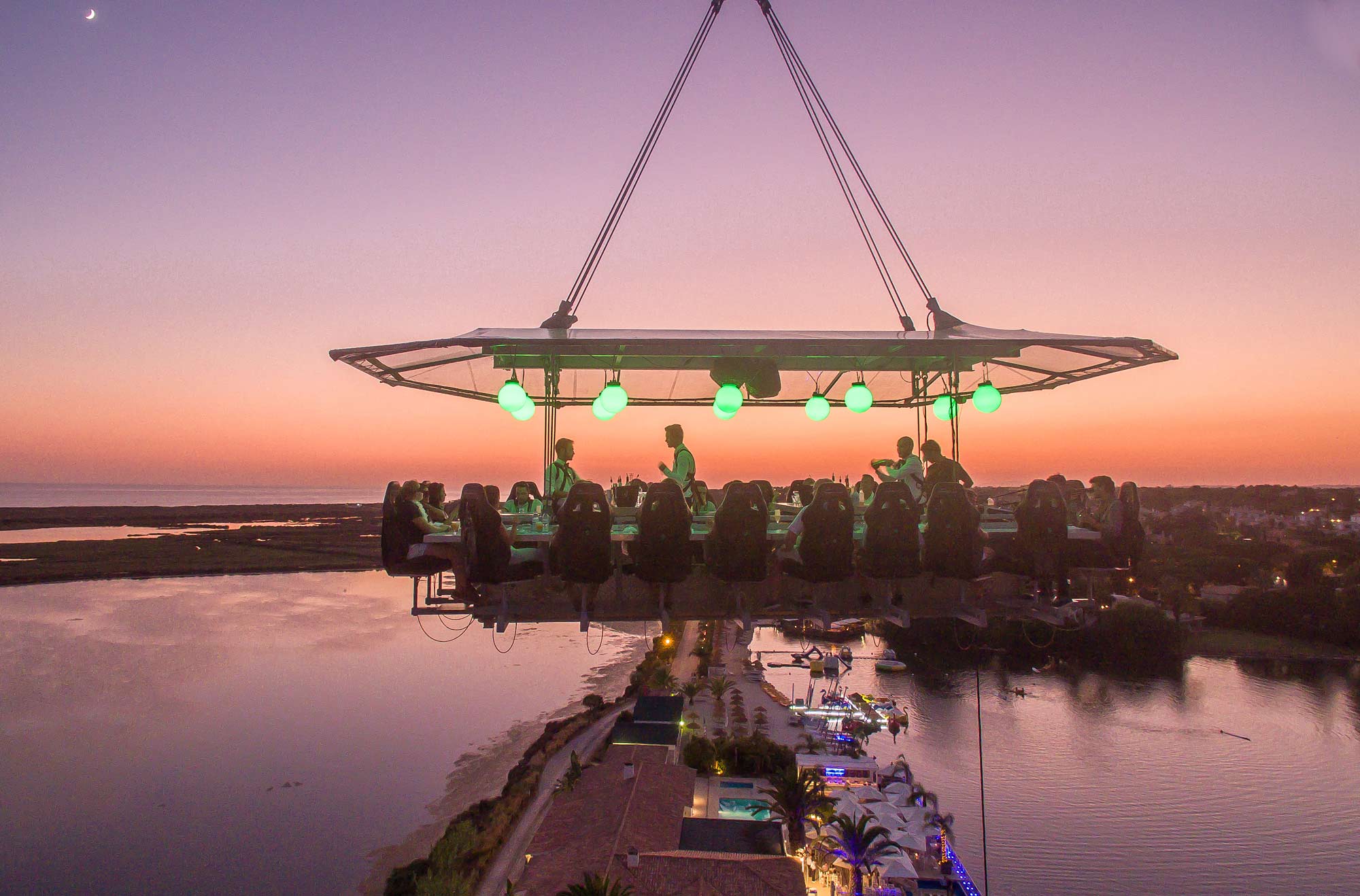 Dinner in the Sky