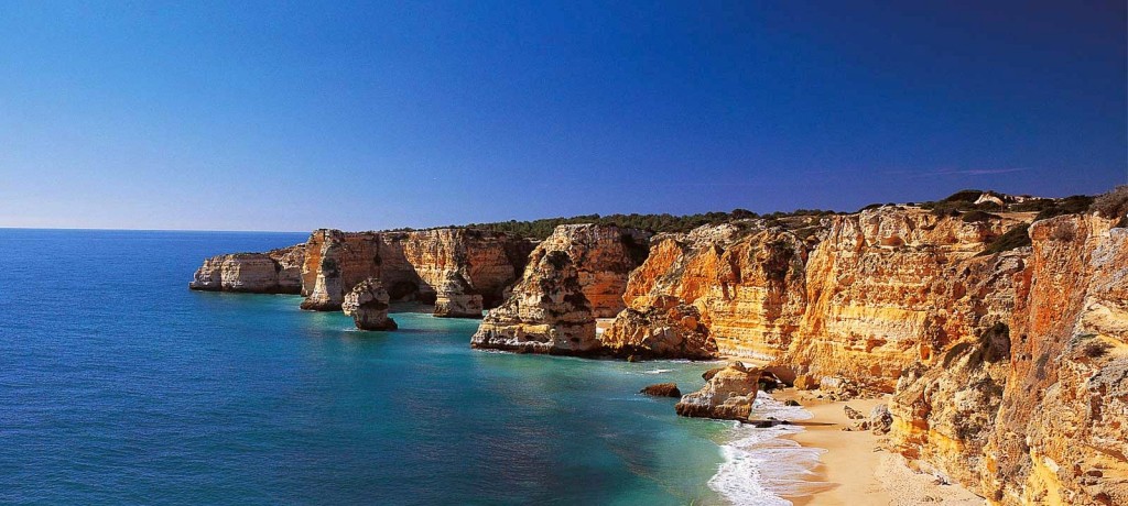 Praia da Falésia